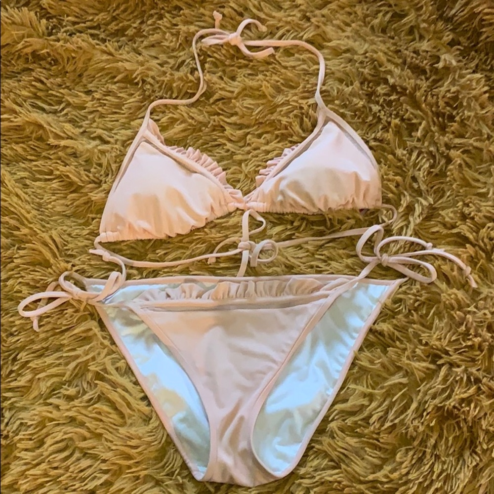 Victoria’s Secret triangle bikini